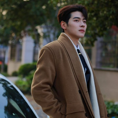 Wo Zai Deng, Yue Guang Luo Zai Wo Shen Shang